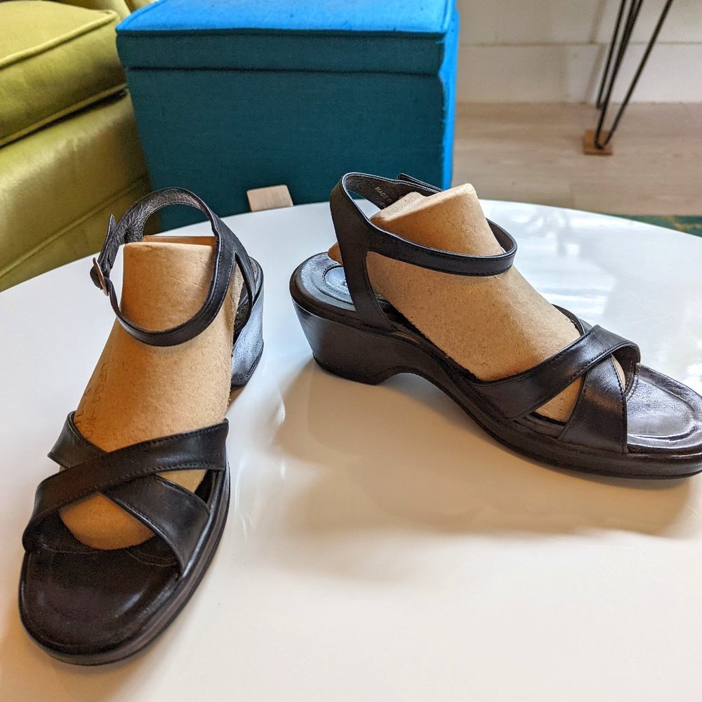 Dansko! Comfort Sandals Size 39